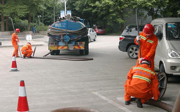 上海高壓清洗管道工程